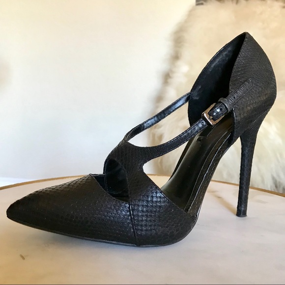 Zara Shoes - Zara Basic Black Snake Skin